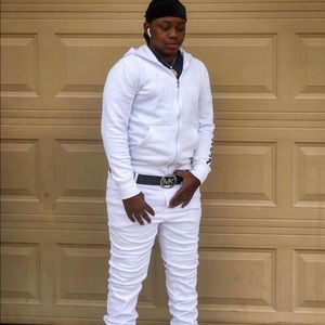 Meet your Posher, Romaine